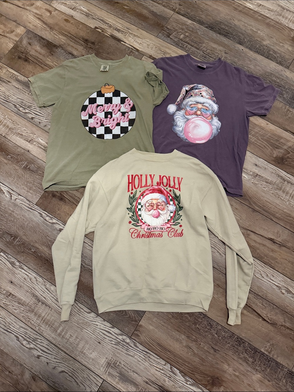 Christmas t-shirts & sweatshirt
